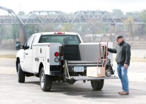 liftgatepickup_eaglelift_action2 by .